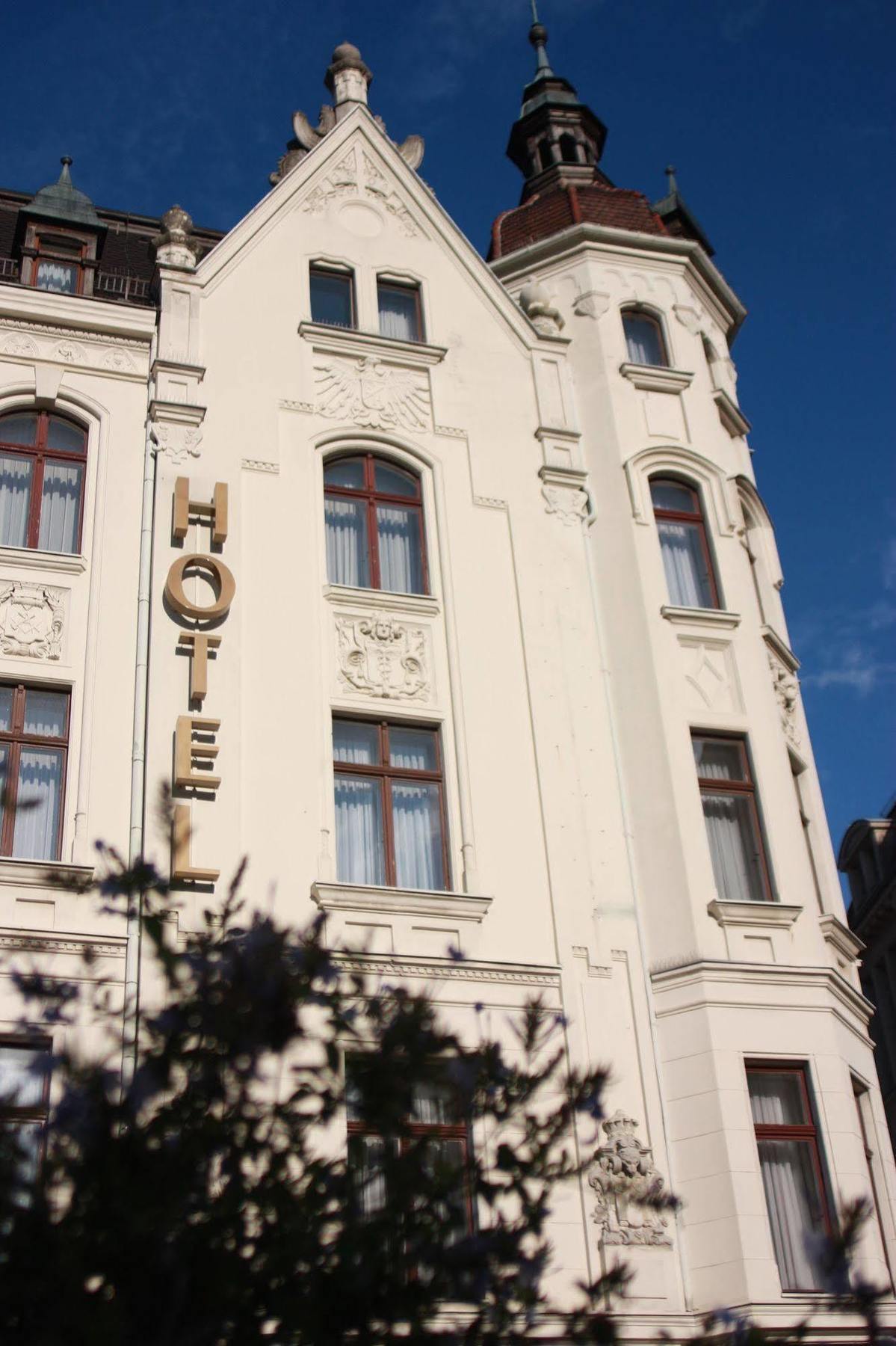 Akzent Hotel Am Goldenen Strauss Gorlitz Exterior photo